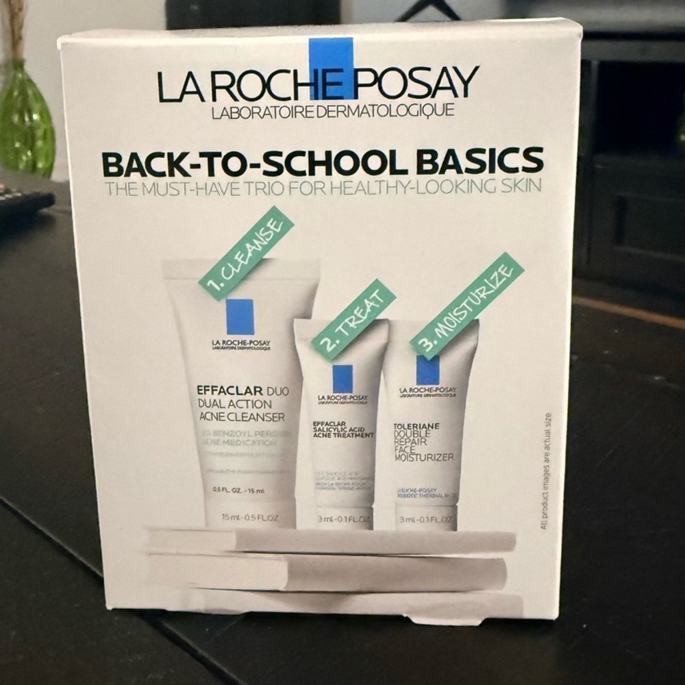 La Roche-Posay Skincare Trio Set *NEW IN BOX